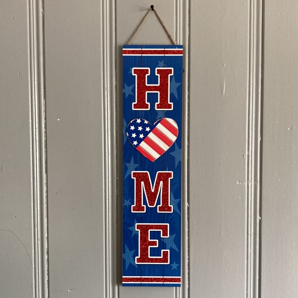 Brand NWT Wooden Vertical Patriotic Red White & Blue Glitter H🇺🇸ME Decor Sign